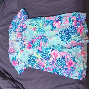 Super cute lily tshirt